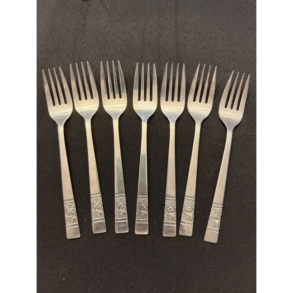 National Stainless Japan Vintage Laureen Place Rose Set 19 Forks Spoons Knives